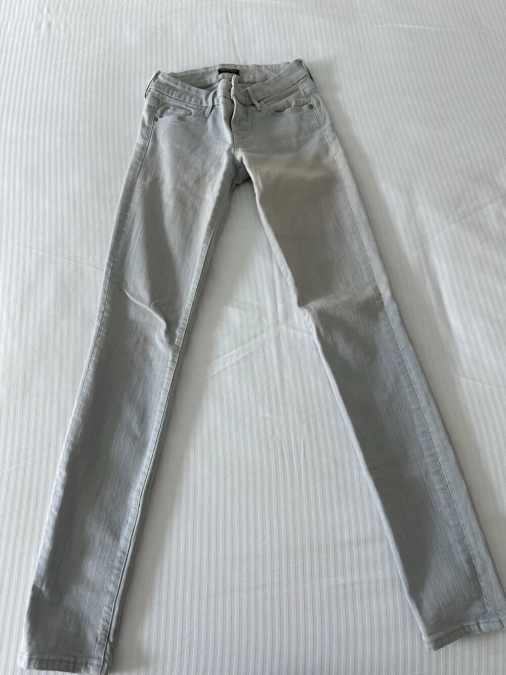 MARCIANO  Skinny Jeans Low Rise Pockets Denim  Light Wash Blue Number 61 Size 25